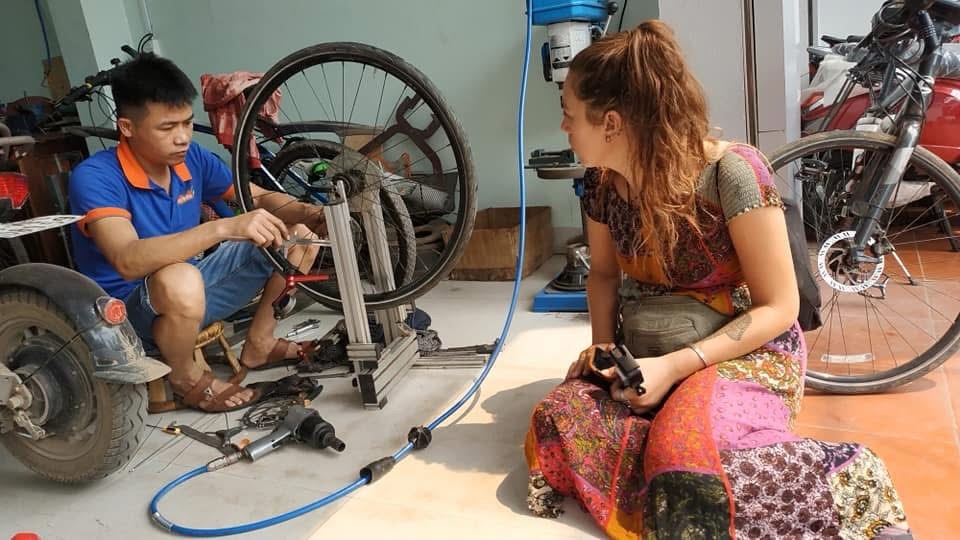 This was me 7 years ago - learning by simply getting started! I had this idea to cycle the world but wasn’t even great on a bike. When things went wrong, I’d work things out or ask for help. People often didn’t speak English and I’d have to observe and try to understand. Problem solving became a nurtured skill, I’m grateful for that 🙏🏽This was a time when I was repeatedly getting flat tyres which turned out to be because I had too few spokes for the amount of weight I was carrying. About a year after getting started and post my accident being run over in India, I got my wheels rebuilt which made a huge difference. Until then, I made do with what I had available to me. At one point, I had 4 flat tyres in 3 days, I had to sit with my frustration and learn to let it go.Life’s a bit like that…if we’re always waiting to be ‘ready’, will we ever begin? I’ve found that both the value and fun is usually from working it out along the way 💕Do you struggle with getting started? Maybe this is your sign 💫This Saturday we are hosting @thekhushiproject’s Clarity Day Retreat at @loudwaterfarm. Last year we got started and worked out lots of kinks. Hard work and grit has nurtured something special. Now we have a beautiful family and continue growing and evolving with every event. If you’d like to join us in meeting ourselves and each other deeply and playfully, get in touch. It would be great to see you there! Love to you all 🤍